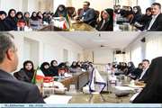 نشست مشترک هیئت رئیسه دانشکده پرستاری و مامایی با دانشجویان دکترای پرستاری و بهداشت باروری در هفته آموزش